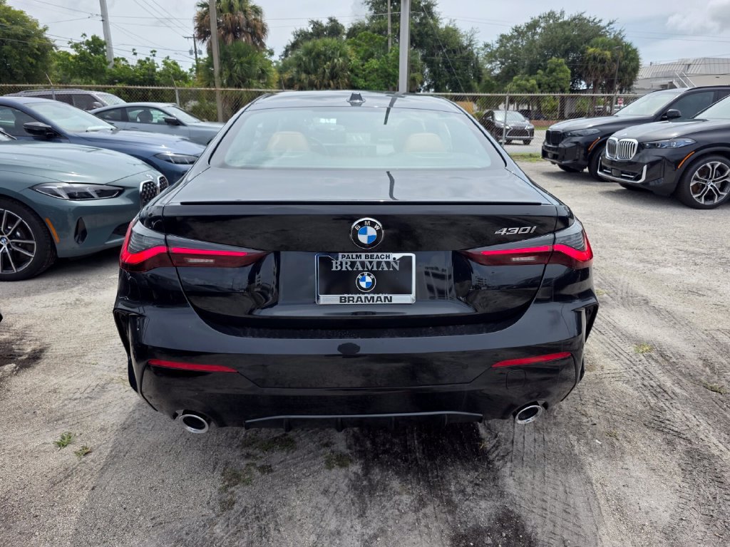 New 2027 BMW 430i Coupe w/ M Sport Package RWD image 5