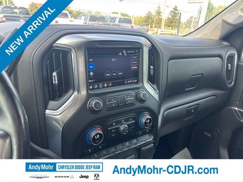 Used 2020 Chevrolet Silverado 1500 RST AWD/4WD image 12