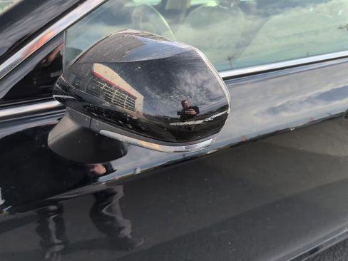 Used 2019 Toyota Avalon Limited w/ Advanced Safety Package image 12