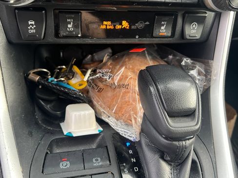 Used 2023 Toyota RAV4 XLE w/ XLE Grade Weather Package AWD/4WD image 29