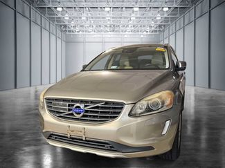 Used 2015 Volvo XC60 T5 Platinum w/ Climate Package AWD/4WD video 1