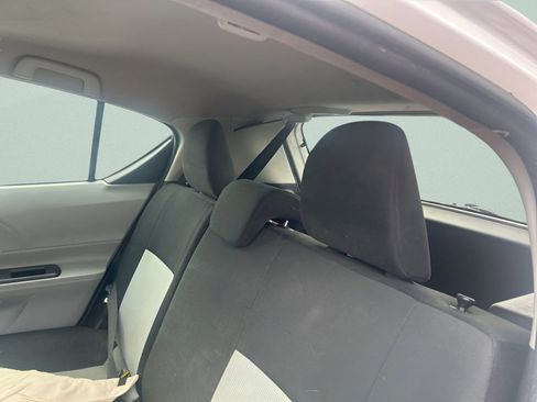 Used 2012 Toyota Prius C Two image 19