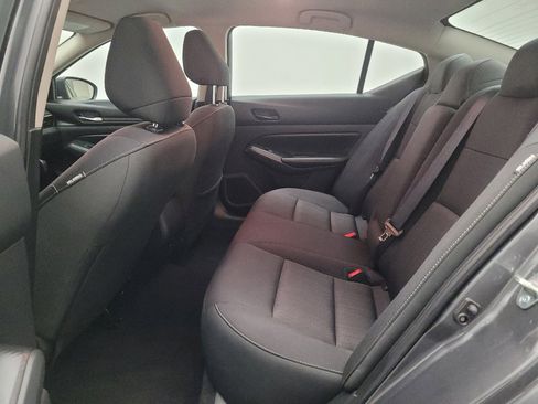 Used 2025 Nissan Altima 2.5 SV FWD image 18