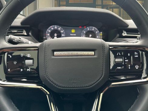 Used 2026 Land Rover Range Rover Velar S AWD/4WD image 18