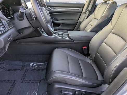 Used 2022 Honda Accord Sport image 16