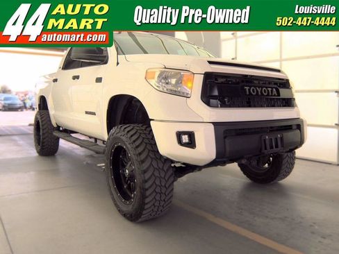 Used 2017 Toyota Tundra SR5 w/ SR5 Upgrade Package AWD/4WD image 1