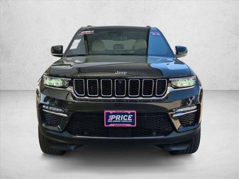 Used 2023 Jeep Grand Cherokee 4WD 4xe w/ Luxury Tech Group II image 2