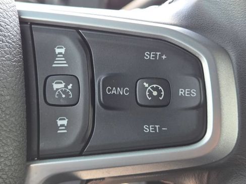 Used 2024 RAM 4500 SLT w/ Quick Order Package 2YG SLT AWD/4WD image 31