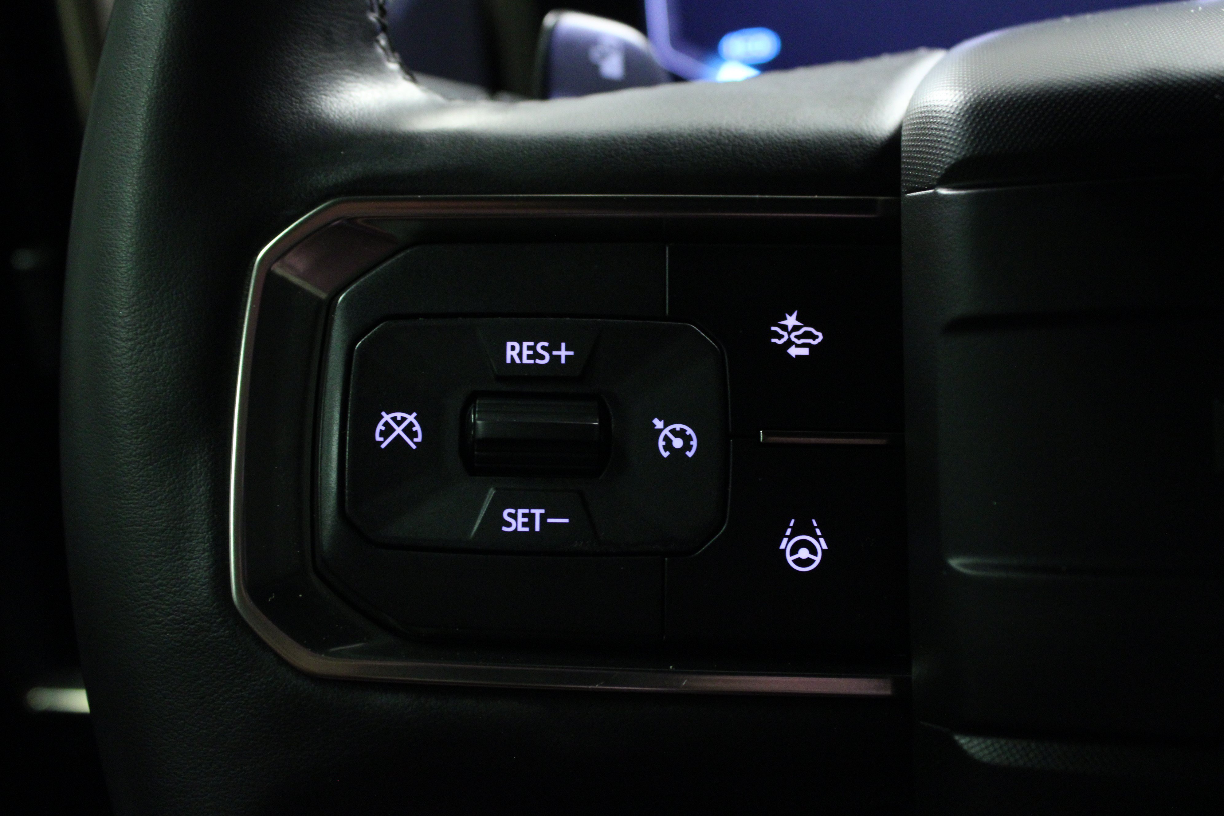Used 2025 GMC Hummer EV 3X AWD/4WD image 20