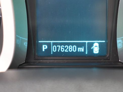 Used 2017 Chevrolet Equinox LS FWD image 23