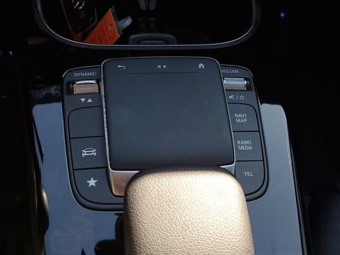 Used 2022 Mercedes-Benz A 220 image 31