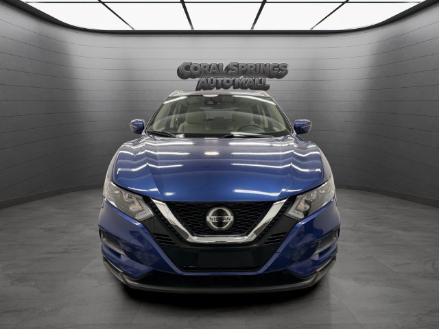Used 2021 Nissan Rogue Sport SV FWD image 2