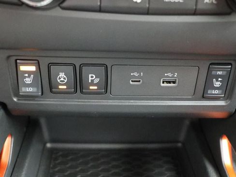 Used 2023 Nissan Frontier PRO-4X w/ Pro Convenience Package image 30