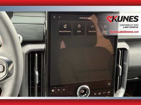 New 2026 GMC Acadia AT4 w/ Luxury Package image 44