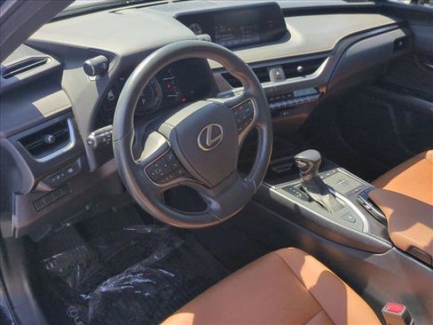 Used 2022 Lexus UX 200 UX 200 w/ Accessory Package (Z1) image 10