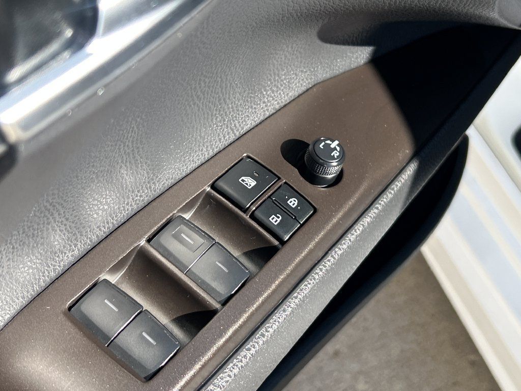 Certified 2024 Toyota Camry SE FWD image 12