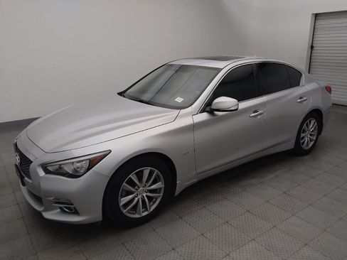 Used 2017 INFINITI Q50 3.0t Premium w/ 3.0T Premium Plus Package AWD/4WD image 2