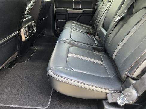 Used 2018 Ford F150 Platinum w/ Equipment Group 701A Luxury image 22