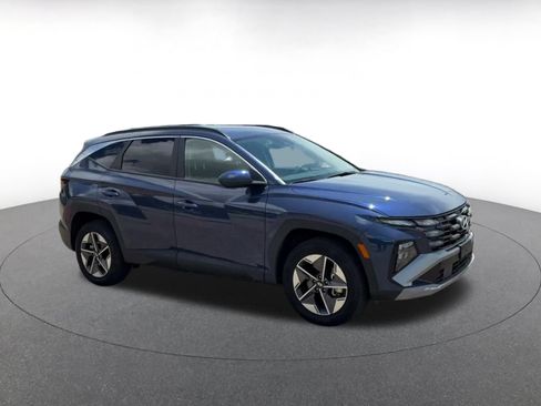 Used 2026 Hyundai Tucson SEL AWD/4WD image 2