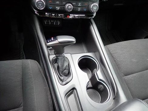 Used 2022 Dodge Durango SXT AWD/4WD image 19