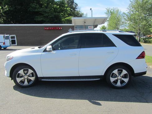 Used 2016 Mercedes-Benz GLE 350 w/ Premium Package image 7