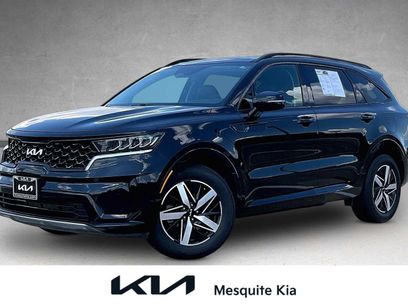 Certified 2022 Kia Sorento S w/ Panoramic Sunroof Package