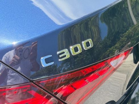 Used 2023 Mercedes-Benz C 300 Sedan image 16