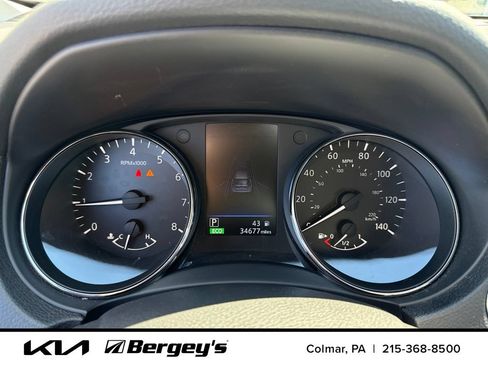Used 2020 Nissan Rogue SL AWD/4WD image 12