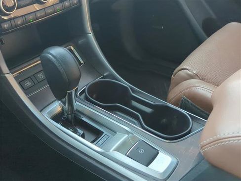 Used 2020 Subaru Ascent Touring w/ Popular Package #2A AWD/4WD image 15
