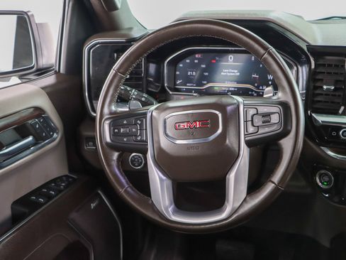 Used 2024 GMC Sierra 1500 SLT AWD/4WD image 13