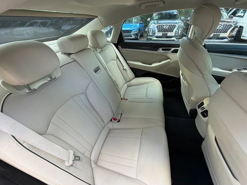Used 2016 Hyundai Genesis 3.8 w/ Option Group 04 AWD/4WD image 13