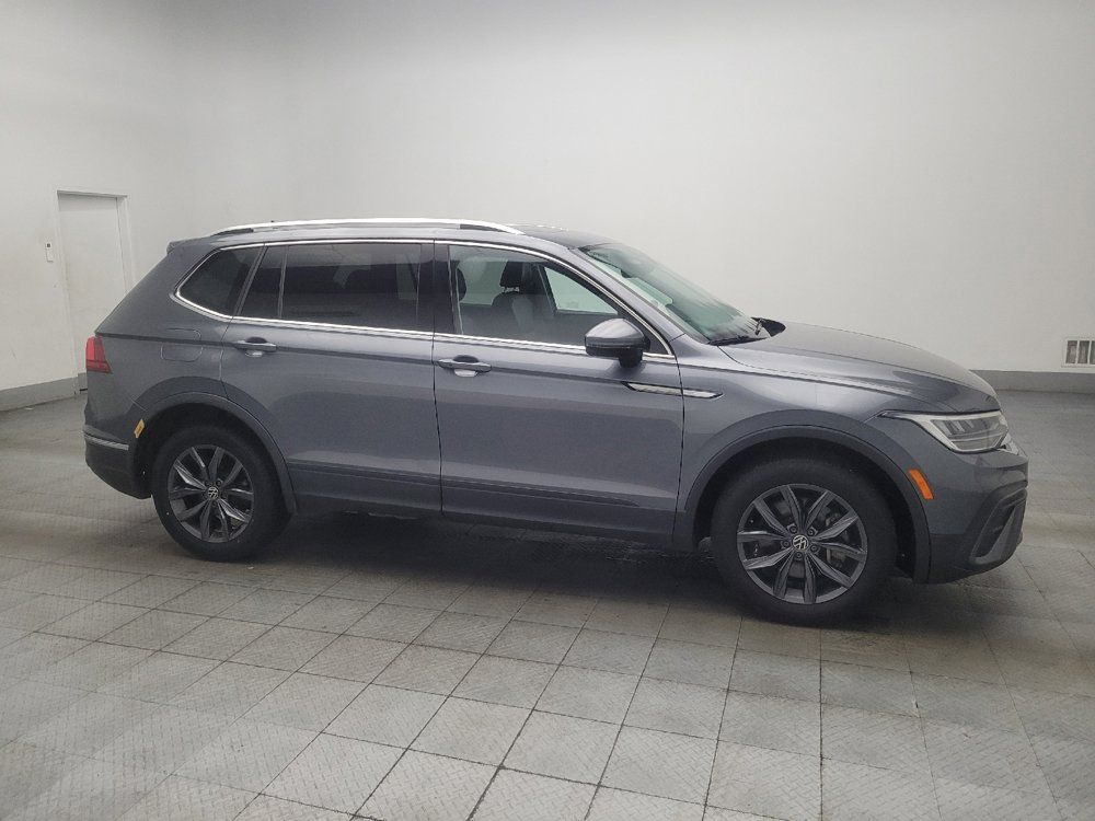 Used 2022 Volkswagen Tiguan SE AWD/4WD image 11