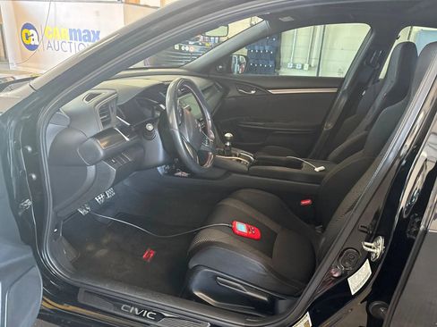 Used 2018 Honda Civic Si image 4