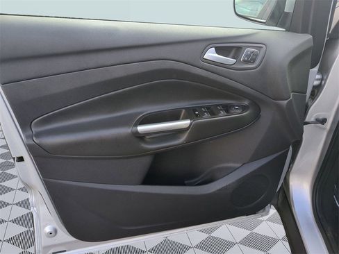 Used 2014 Ford Escape Titanium w/ Equipment Group 401A image 10