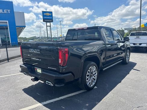Used 2025 GMC Sierra 1500 Denali Ultimate AWD/4WD image 6