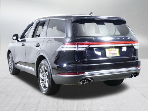 Used 2023 Lincoln Aviator AWD image 5