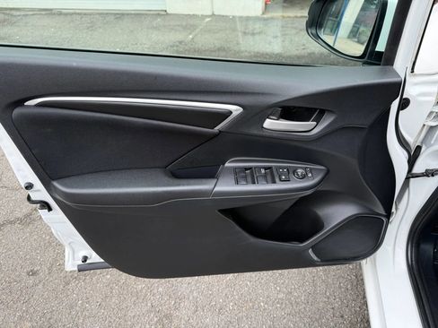 Used 2015 Honda Fit LX image 16