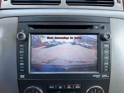Used 2013 GMC Yukon SLT w/ SLT-2 Equipment Package RWD image 13