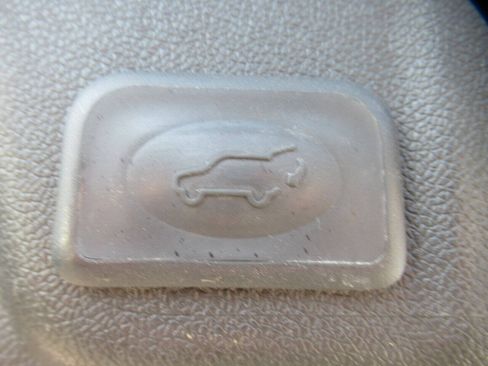 Used 2011 Buick Enclave CXL AWD/4WD image 41