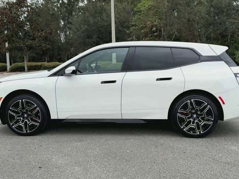 New 2026 BMW iX xDrive45 w/ M Sport Package image 5