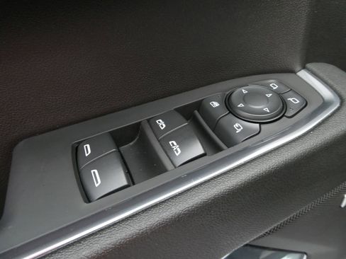 Used 2024 GMC Sierra 1500 SLT w/ SLT Premium Plus Package image 24