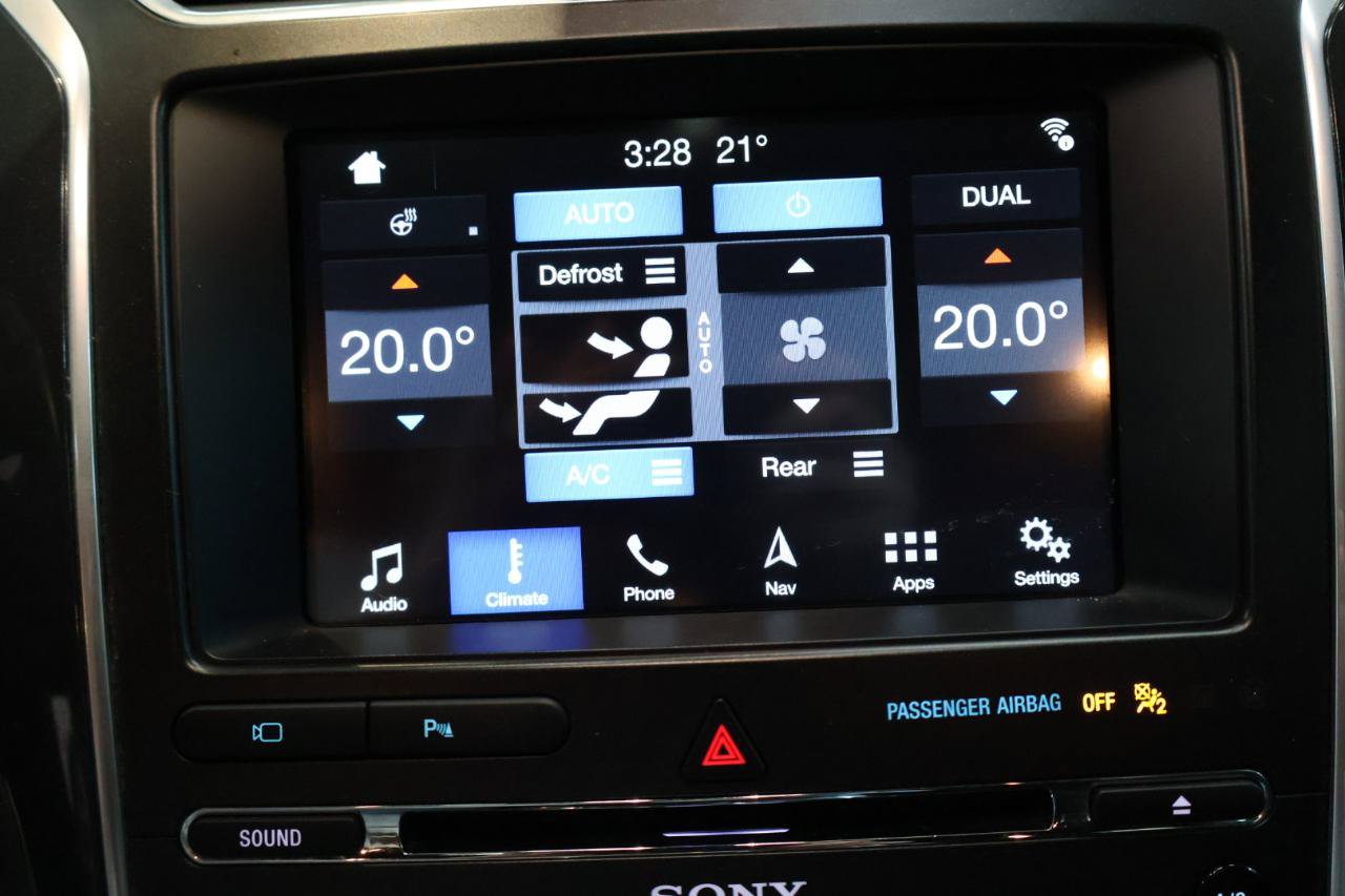 Used 2018 Ford Explorer Sport AWD/4WD image 25