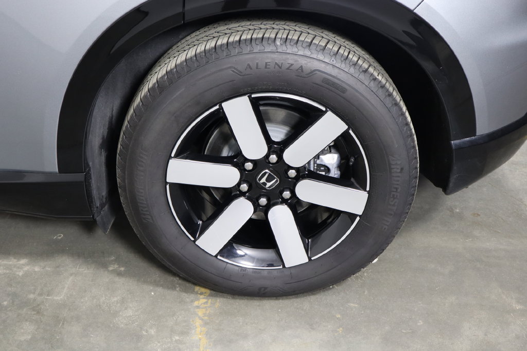 Used 2025 Honda Prologue Touring image 43