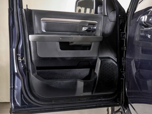 Used 2018 RAM 1500 Lone Star image 31