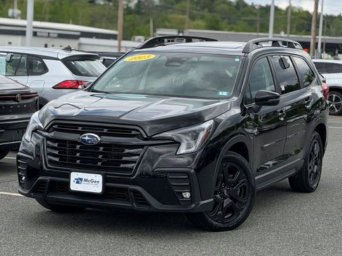 Used 2023 Subaru Ascent Onyx Edition AWD/4WD image 1