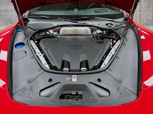 Certified 2026 Porsche Panamera GTS AWD/4WD image 33
