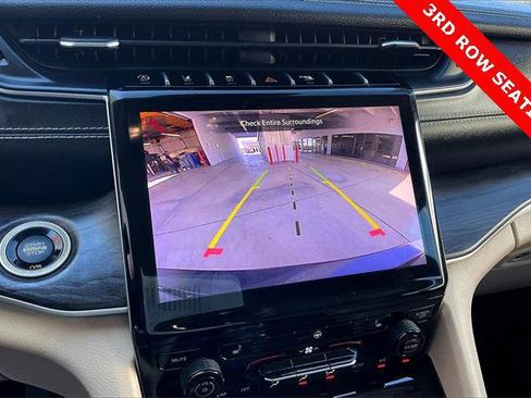 Certified 2021 Jeep Grand Cherokee L Limited image 21