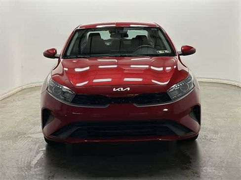 Used 2023 Kia Forte LXS image 28