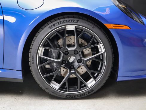 Certified 2026 Porsche 911 Carrera T RWD image 16