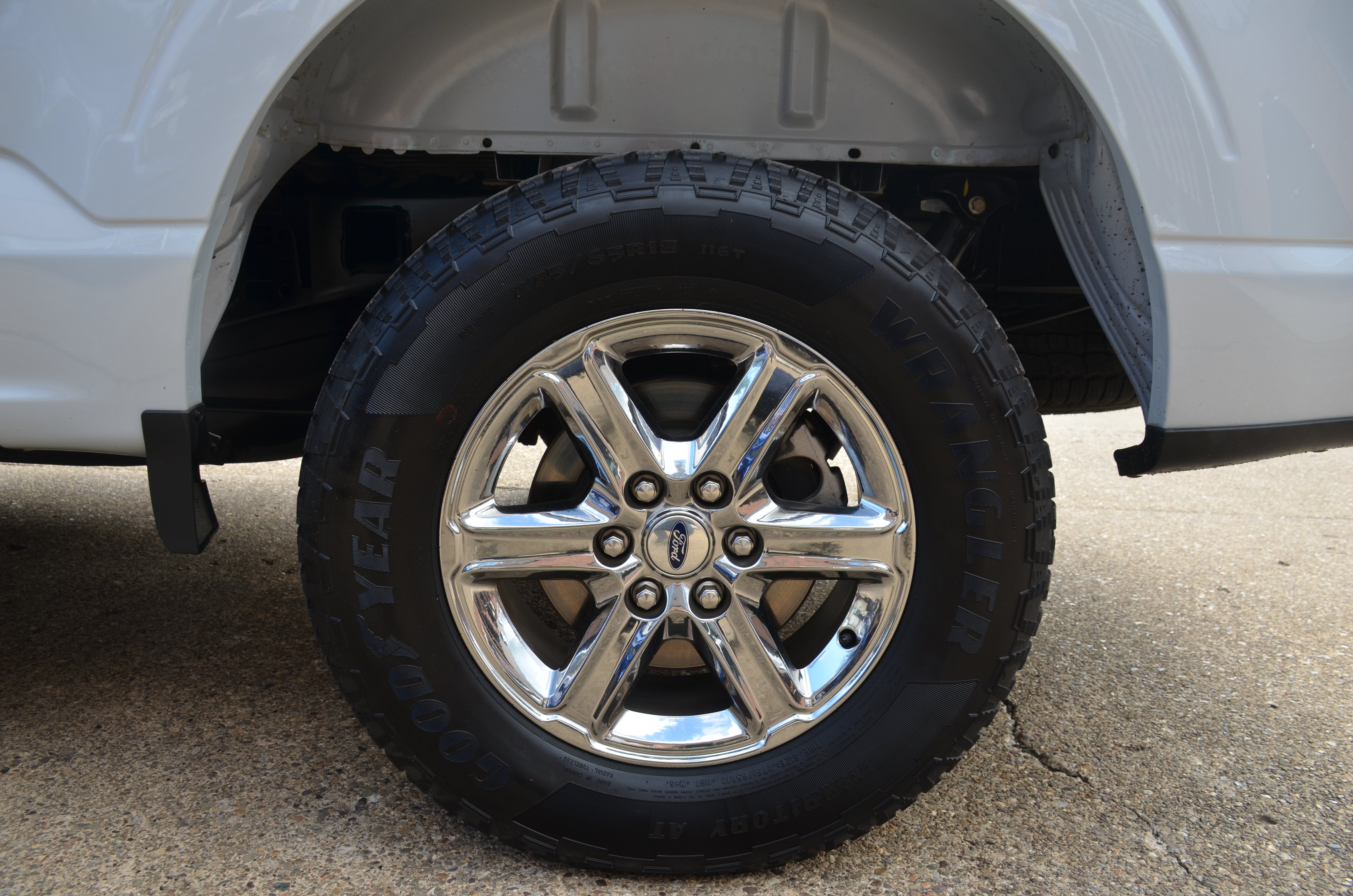 Used 2025 Ford F150 XLT w/ Equipment Group 301A Standard AWD/4WD image 18